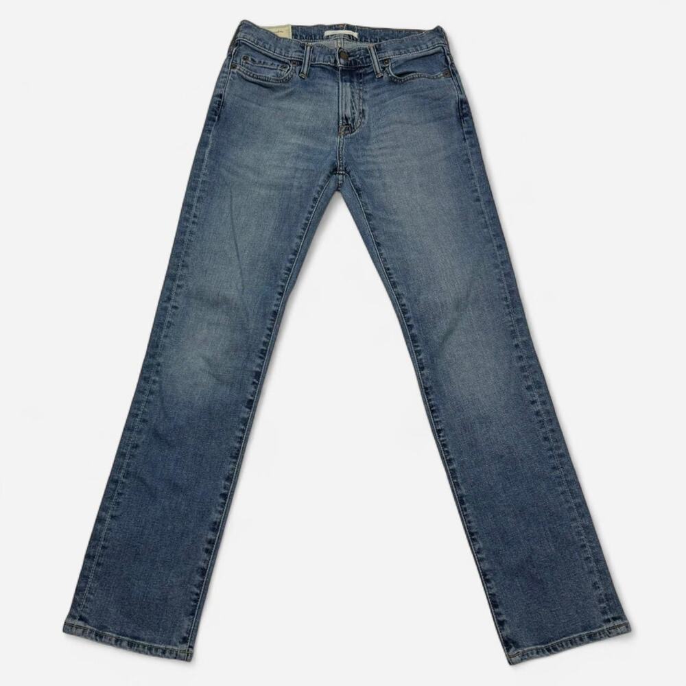 Abercrombie & Fitch Slim Straight Jeans Medium Wash 26x30 Classic Denim